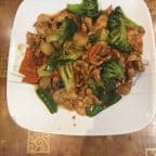 Best Chicken with Mixed Vegetables素菜鸡片 in Gaithersburg, MD